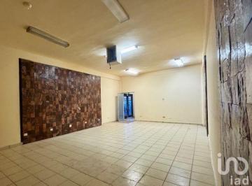 Local comercial · 150m² · 1 Recámara · 6 Estacionamientos · Local de 150 M.2 en Renta, en El Corazón del Parque Industrial de Hermosillo