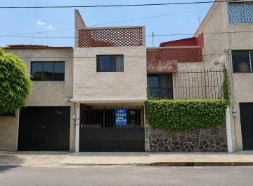 2ee2a933f495b6cbf3c6dc4f32b0181dc7c43fd06d1ba735e4824859dd2c9d42 · Venta Casa / Heroes de Churubusco / Amplios Espacios