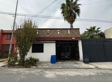 Casa de 4 habitaciones, Monterrey · Casa en Venta del Paseo Residencial