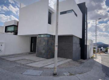 Casa de 4 habitaciones, El Marqués · Venta Casa en Mirador Querétaro El Marques
