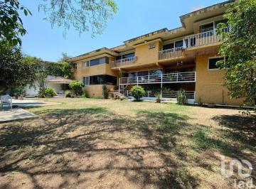 Casa · 950m² · 5 Recámaras · 4 Estacionamientos · Casa en Venta, Fraccionamiento Limoneros, Ahuatepec