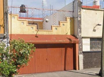 Casa de 5 habitaciones, Guadalajara · Casa en Renta en Reforma - Calzada del Ejército 79