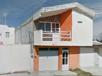 Casa de 3 habitaciones, Chiautempan · Casa en Venta. Col. El Alto. Tlax