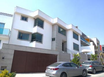 Casa · 337m² · 4 Recámaras · 4 Estacionamientos · Casa en Venta en Lomas Verdes