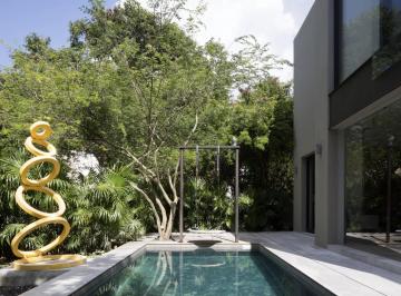 Casa en condominio · 470m² · 4 Recámaras · 2 Estacionamientos · Casa en Venta de 4 Recámaras en Ycc