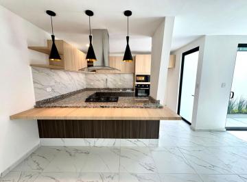 Casa de 3 habitaciones, San Pedro Cholula · Casa en Venta Nueva en San Pedro Cholula Atrás de Plaza San Diego en Fraccionamiento