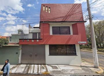 Casa de 3 habitaciones, Toluca · Casa en Calle José Manuel Herrera, Morelos Primera Sección, Toluca, Estado de México