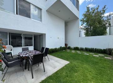 Casa · 410m² · 4 Recámaras · 2 Estacionamientos · Casa Lomas 3era