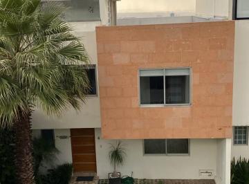 Casa en condominio de 4 habitaciones, Tlalpan · Hermosa Casa en Condominio, Recien Remodelada, Precio de Oportunidad!
