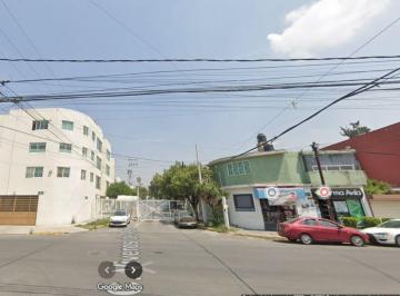 Casa de 3 habitaciones, Tlalnepantla de Baz · Casa Calle Viveros de Coyoacán, Col. Jardines de Bella Vista. Tlalnepantla, Estado de México