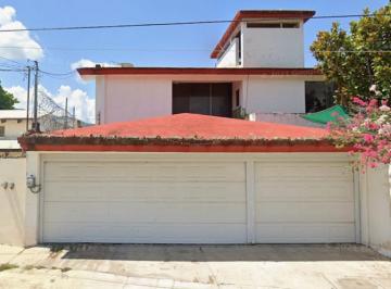 Casa de 4 habitaciones, Victoria · Venta de Casa en Ciudad Victoria, Tamaulipas