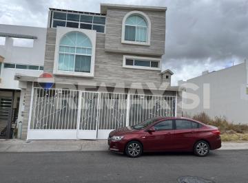 Casa de 4 habitaciones, Querétaro · Venta Casa El Refugio