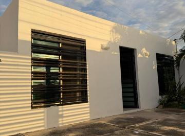 Casa · 180m² · 4 Recámaras · 2 Estacionamientos · Casa en Venta Fracc. Linda Vista