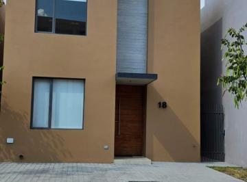 Casa de 3 habitaciones, El Marqués · Casa en Fracc. Paseo Pitahaya, Zibatá