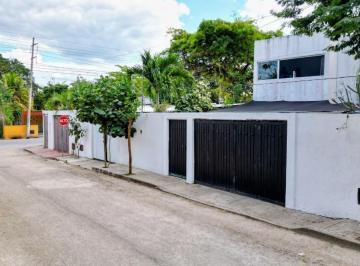 Casa de 3 habitaciones, Tizimín · Casa con Alberca en Tizimín Yucatán - Amplia, Privada y Lista Para Habitar