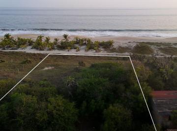 Terreno / Lote , Villa de Tututepec de Melchor Ocampo · Terreno en Venta Frente Al Mar – Playa El Venado, Puerto Escondido