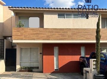 8e20ce7896e5a926b29f46570355f776068b3fa852111755f757b763d424bf5c · Casa en Venta en Lago Esmeralda, Atizapán de Zaragoza, Estado de México