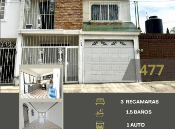 Casa · 200m² · 3 Recámaras · 1 Estacionamiento · Casa en Real del Bosque