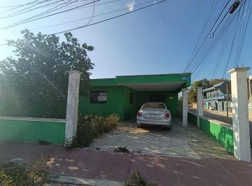 Casa de 3 habitaciones, Mérida · Linda Casa de 1 Planta en Esquina 3 Habs 2 Baños Completos