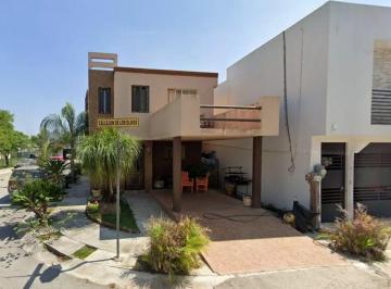 Casa de 3 habitaciones, Montemorelos · Casa con 130 m² de Terreno, 3 Recámaras en Venta en Las Alamedas