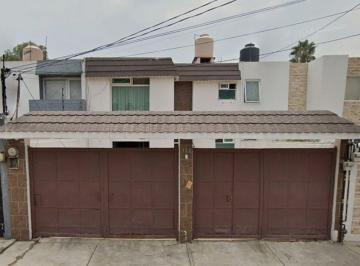 Casa de 4 habitaciones, Tlalnepantla de Baz · Yg - Casa con 220 m² de Superficie de Terreno, 4 Recámaras en Venta en Tlalnepantla de Baz