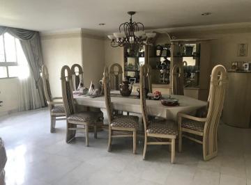 Departamento · 210m² · 3 Recámaras · 2 Estacionamientos · Departamento Ubicadisimo Amplio Mucha Luz