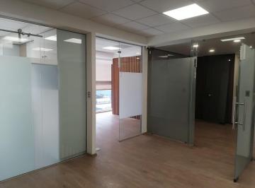 Oficina · 86m² · 2 Estacionamientos · Hermosa Oficina, Excelente Ubicacion, Salas Juntas y Salon Vip