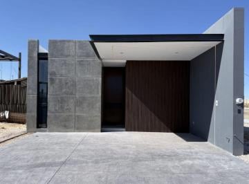 Casa de 2 habitaciones, León · Venta de Casa de un Piso en El Cielo Casa Nueva