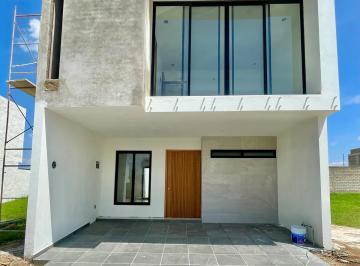 Casa en condominio de 3 habitaciones, Zapopan · Casa en Venta en Coto Alva – Capital Norte