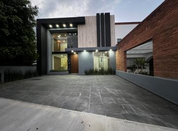 Casa en condominio de 4 habitaciones, Morelia · Casa en Venta Morelia Altozano