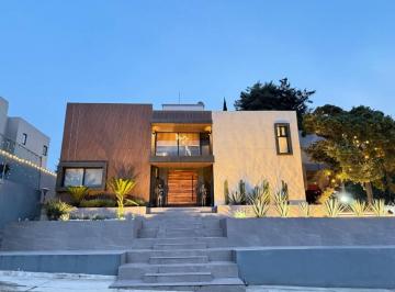 Casa de 5 habitaciones, Atizapán de Zaragoza · Casa en Venta – Lomas de Valle Escondido, Zona Esmeralda, Estado de México