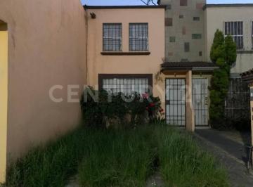 Casa · 99m² · 3 Recámaras · 1 Estacionamiento · Casa en Venta en Hacienda del Valle II, Toluca, Estado de Mexico