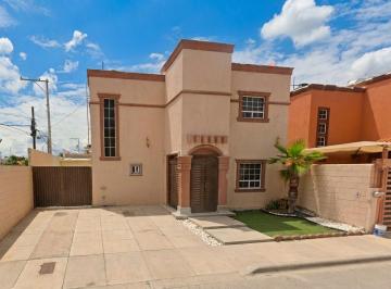 Casa de 3 habitaciones, Meoqui · Venta de Casa en Pedro Meoqui Chihuahua