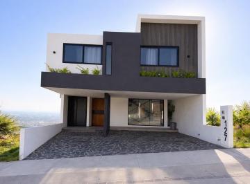 Casa de 3 habitaciones, León · Casa en Venta en Lomas de Punta del Este Vista Panorámica y Diseño