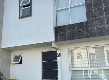 Casa · 89m² · 3 Recámaras · 2 Estacionamientos · Casa Sonterra