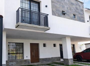 Casa en condominio de 3 habitaciones, León · Casa en Venta Bosques del Dorado Elite