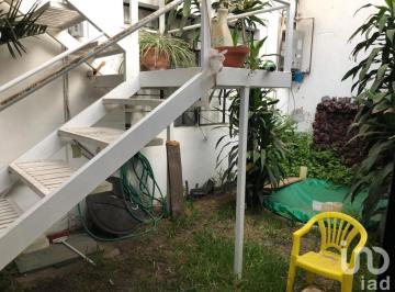 Departamento · 40m² · 2 Recámaras · Venta de Departamento en 1er Piso en Casa Tipo Duplex (Cochera y Jardín Exclusivos Planta Baja)