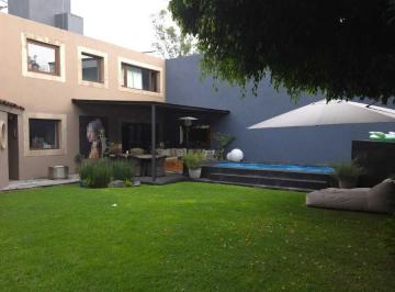 Casa · 600m² · 4 Recámaras · 3 Estacionamientos · Casa en Renta en Lomas de Chapultepec