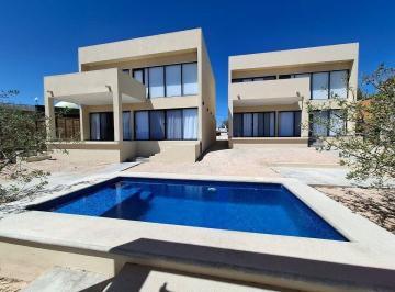 Casa de 2 habitaciones, La Paz · Casa en Renta en Lomas del Centenario: Nueva, 100% Amueblada con Piscina, 2 Br