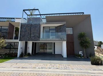 Casa · 438m² · 4 Recámaras · 2 Estacionamientos · Casa Inteliegente en Venta, Recámara en Pb, Lomas Angelopolis!