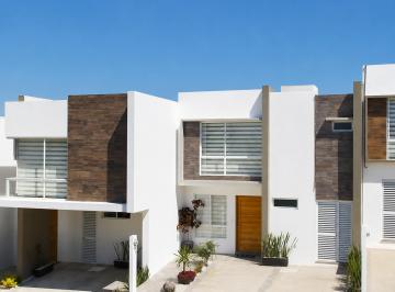 Casa en condominio de 2 habitaciones, San Andrés Cholula · Casa en Lomas de Angelopolis Natura II, Cluster con Alberca