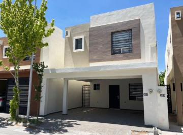 Casa de 3 habitaciones, Saltillo · Casa en Renta Frac. Las Maravillas