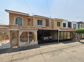 Casa de 3 habitaciones, Guadalajara · Venta Casa en Maria Mares Parques del Nilo Excelente Ubicacion