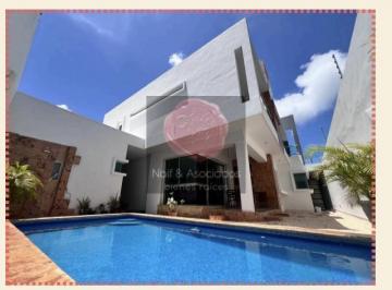 Casa · 400m² · 4 Recámaras · 4 Estacionamientos · Casa en Supermanzana 17