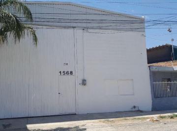 Bodega comercial , San Pedro Tlaquepaque · Bodega en Renta Colonia Artesanos Tlaquepaque
