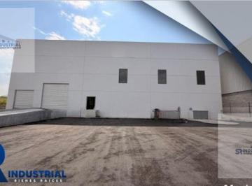 Bodega comercial · 4000m² · 15 Estacionamientos · Bodega en Renta en Guadalupe Nl