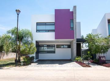 Casa de 4 habitaciones, Tlajomulco de Zúñiga · Casa en Venta en Provenza Residencial Norte, Tlajomulco