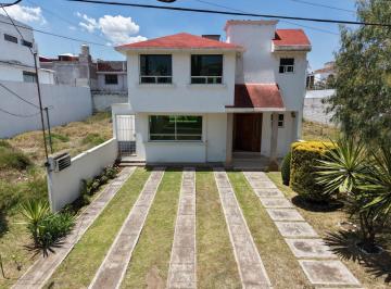 Casa · 370m² · 5 Recámaras · 3 Estacionamientos · Venta de Casa en El Pedregal de San Francisco