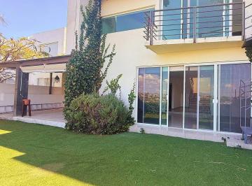 Casa de 3 habitaciones, Querétaro · Casa en Renta Ubicada en El Fraccionamiento Mision Conca