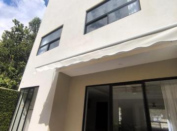Casa · 260m² · 3 Recámaras · 2 Estacionamientos · Se Vende Casa 3 Pisos Residencial Arbolada Av Huayacan